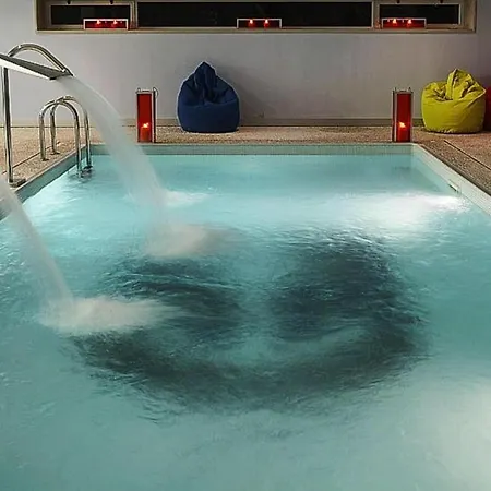 Marina Club I Holiday Complex, Lagos